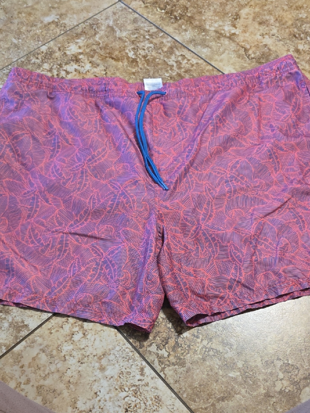 Vineyard Vines Pink and Purple Patterned Men's Swim Trunks XXL